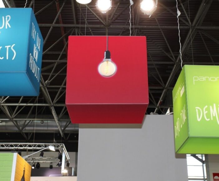 Enseigne elinguee - Adéquat Expo