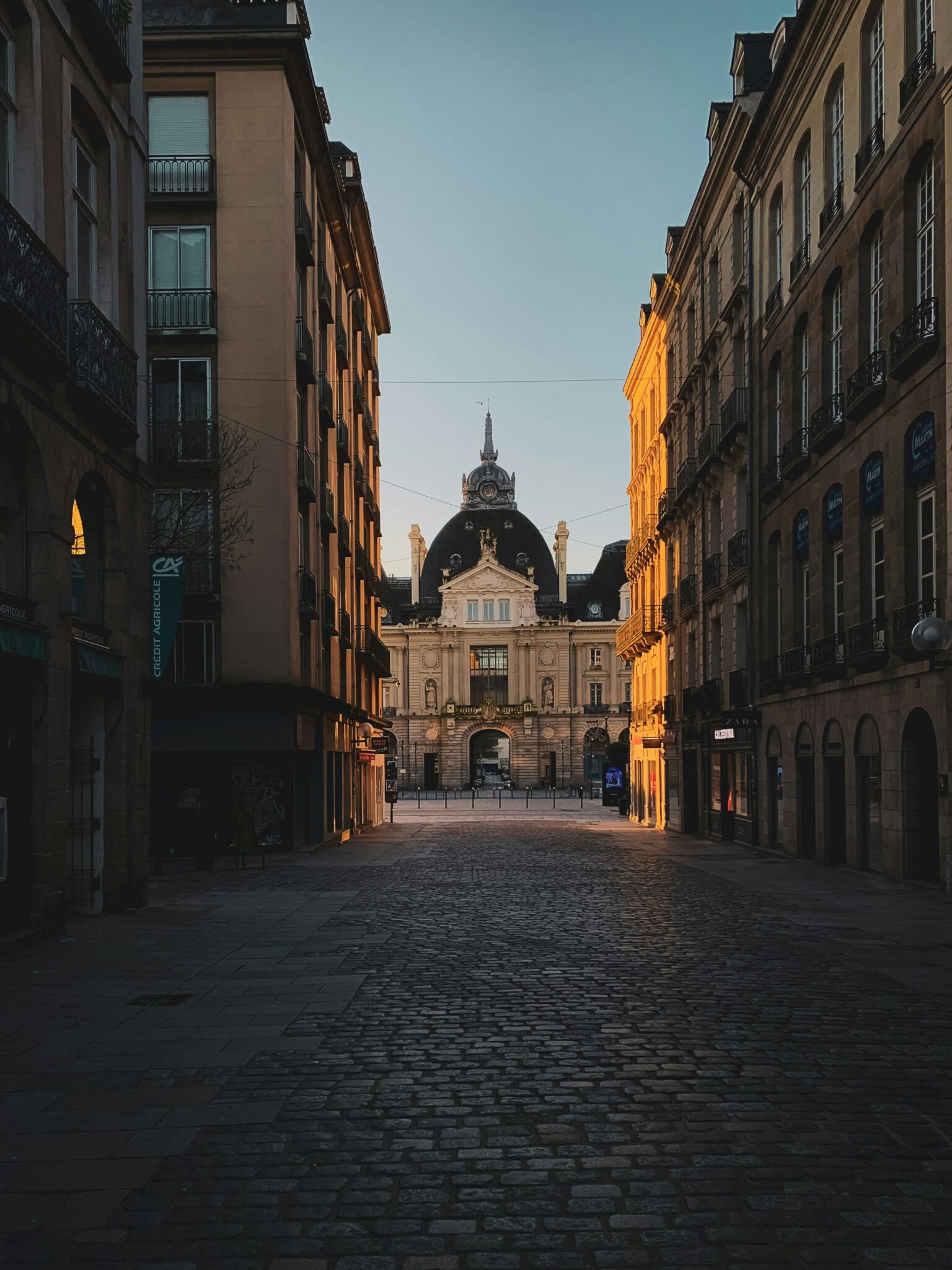Standiste à Rennes , Adequat Expo